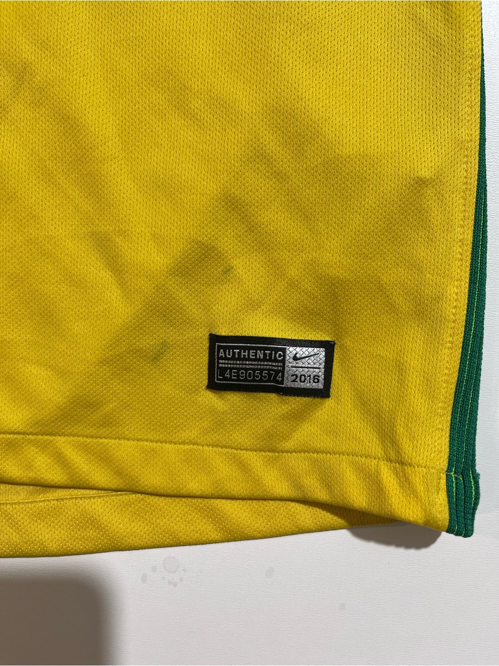 NIKE BRASIL 2016 HOME FOOTBALL SHIRT SOCCER MENS JERSEY MADE IN BRASIL SZ XL - Picture 2 of 14